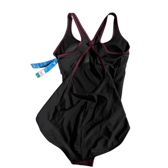 Speedo Women's One Piece in Deep Burgundy and Black XL - Picture 3 of 7